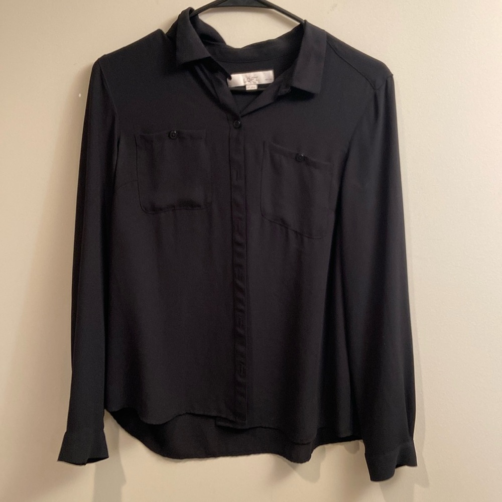 LOFT Petites Women’s Black Button Down Shirt